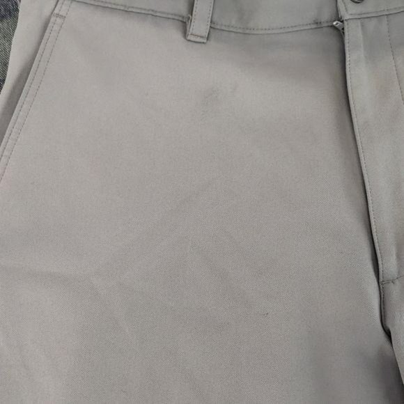 PGA Tour Men’s Gray Golf Shorts size 34w - Picture 4 of 7